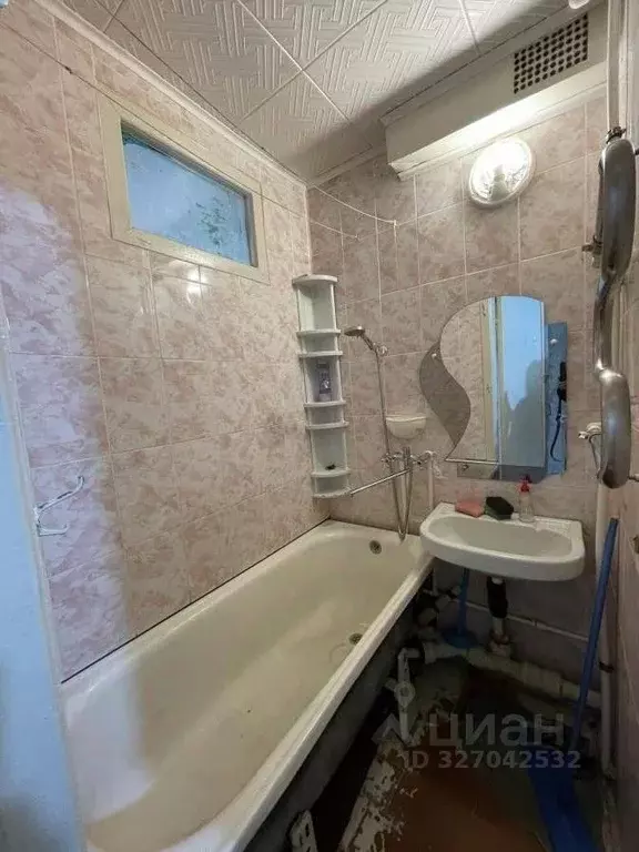 2-к кв. Воронежская область, Воронеж ул. Варейкиса, 7 (40.9 м) - Фото 2