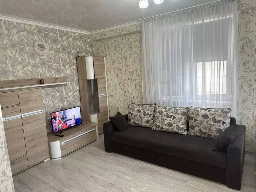 Квартира-студия, 40 м, 6/9 эт. - Фото 1