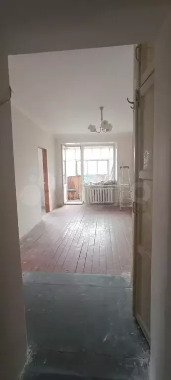 Комната 27,7 м в 4-к., 3/3 эт. - Фото 1