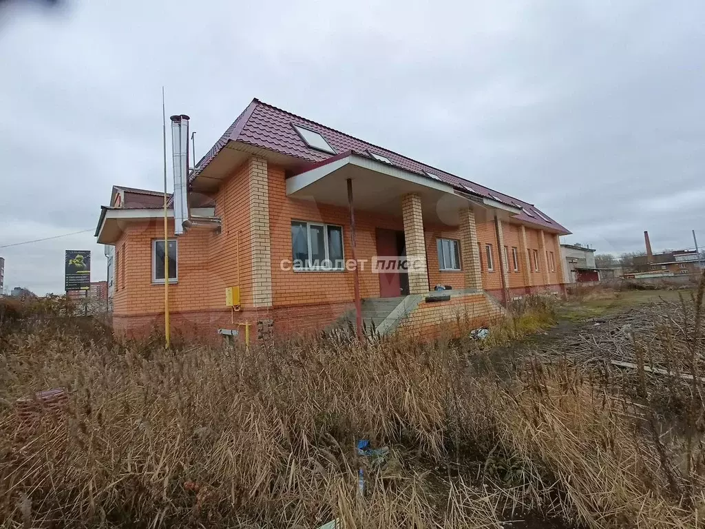 Продам помещение свободного назначения, 823.7 м - Фото 1