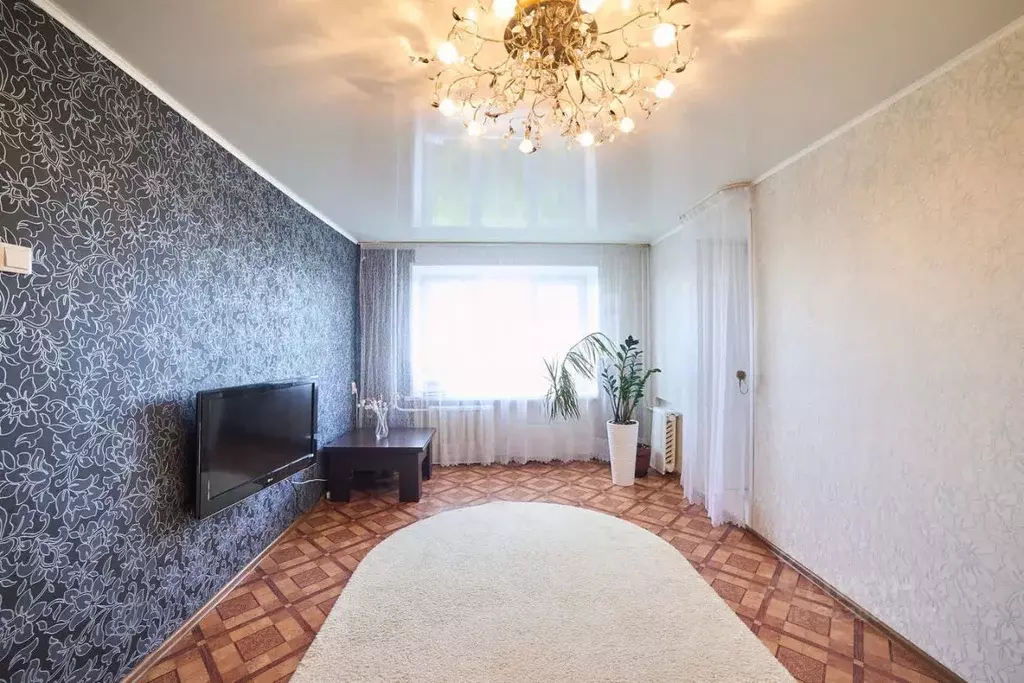 2-к кв. Башкортостан, Стерлитамак просп. Октября, 59 (43.6 м) - Фото 1