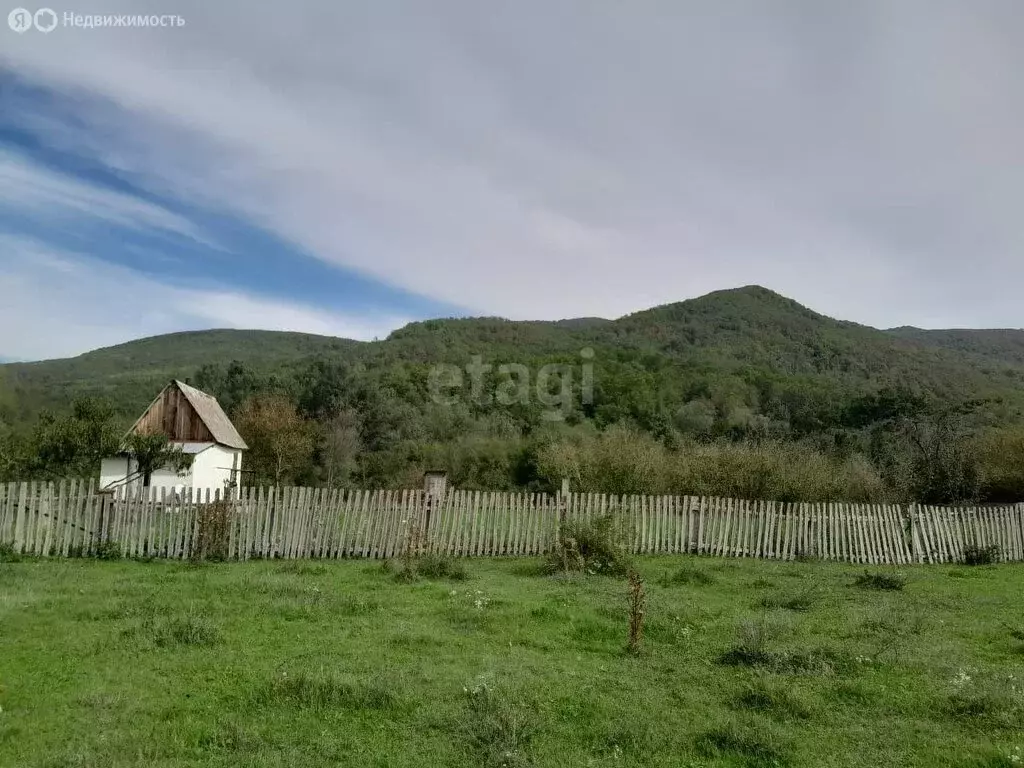 Дом в село Агой, Центральная улица (30 м) - Фото 1