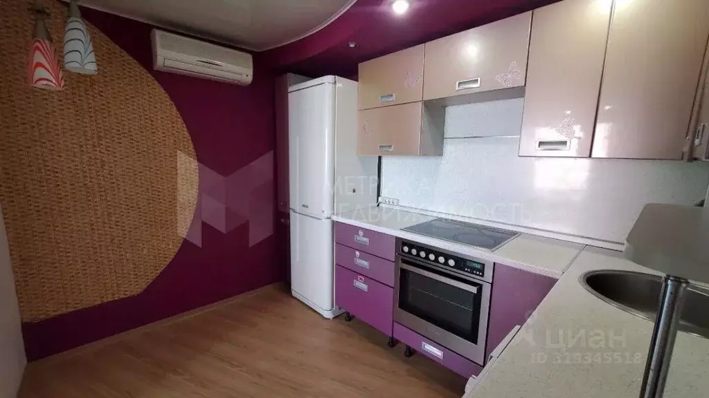 2-к кв. Тюменская область, Тюмень ул. Бабарынка, 20а (30.1 м) - Фото 0