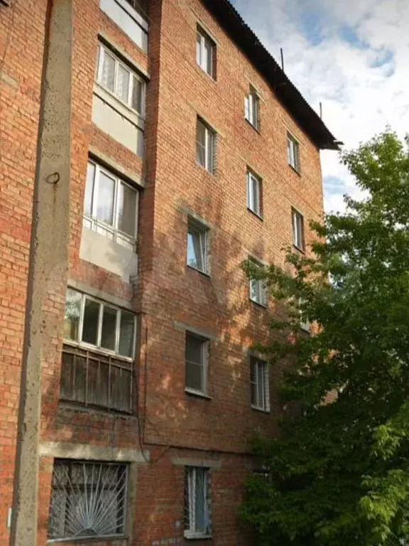 2-к. квартира, 35 м, 1/5 эт. - Фото 0