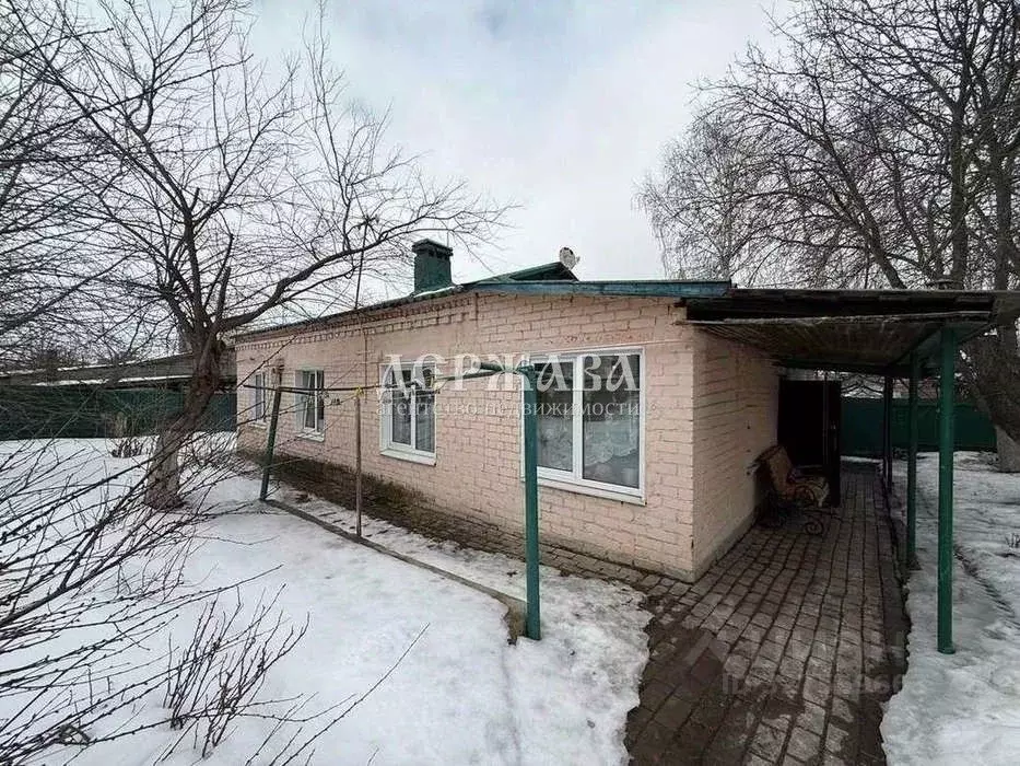 Дом в Белгородская область, Старооскольский городской округ, с. ... - Фото 1