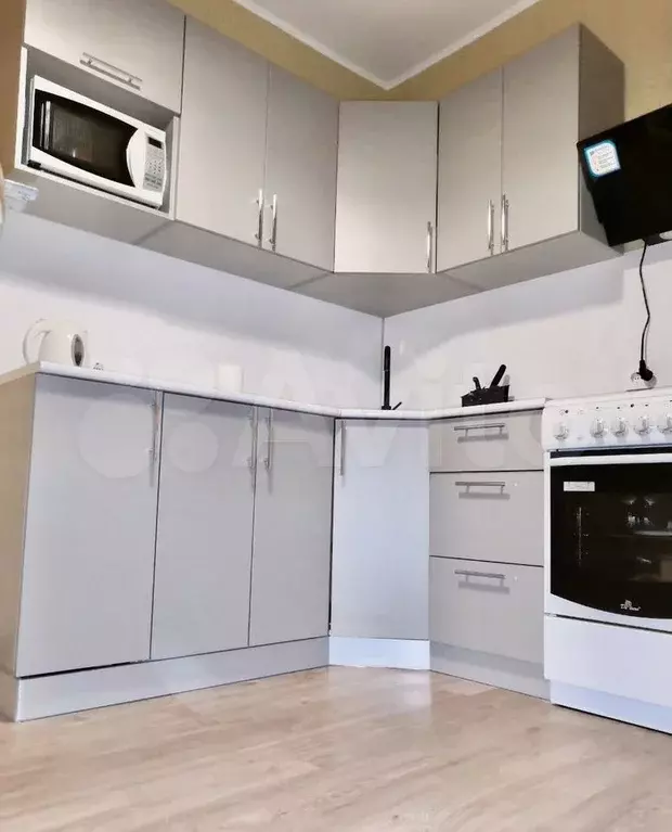 1-к. квартира, 38 м, 3/9 эт. - Фото 1