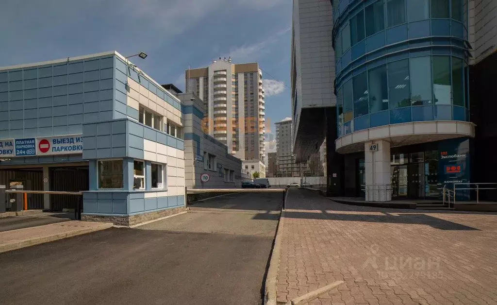 Офис в Свердловская область, Екатеринбург ул. Розы Люксембург, 49 (116 ... - Фото 1
