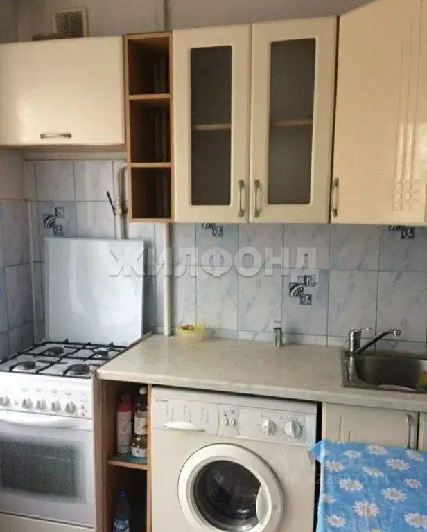 2-к кв. Хакасия, Абакан ул. Комарова, 6 (47.0 м) - Фото 2