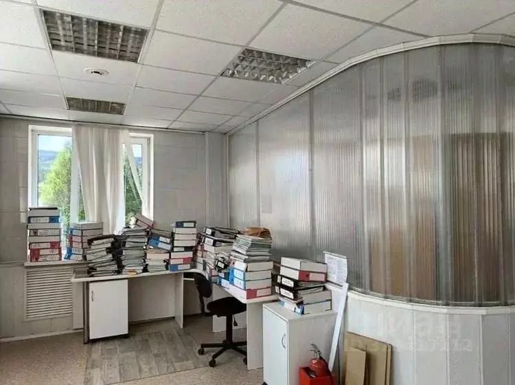 Офис в Челябинская область, Златоуст 3-й микрорайон проспекта имени ... - Фото 1