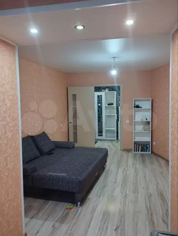 1-к. квартира, 37 м, 2/9 эт. - Фото 0