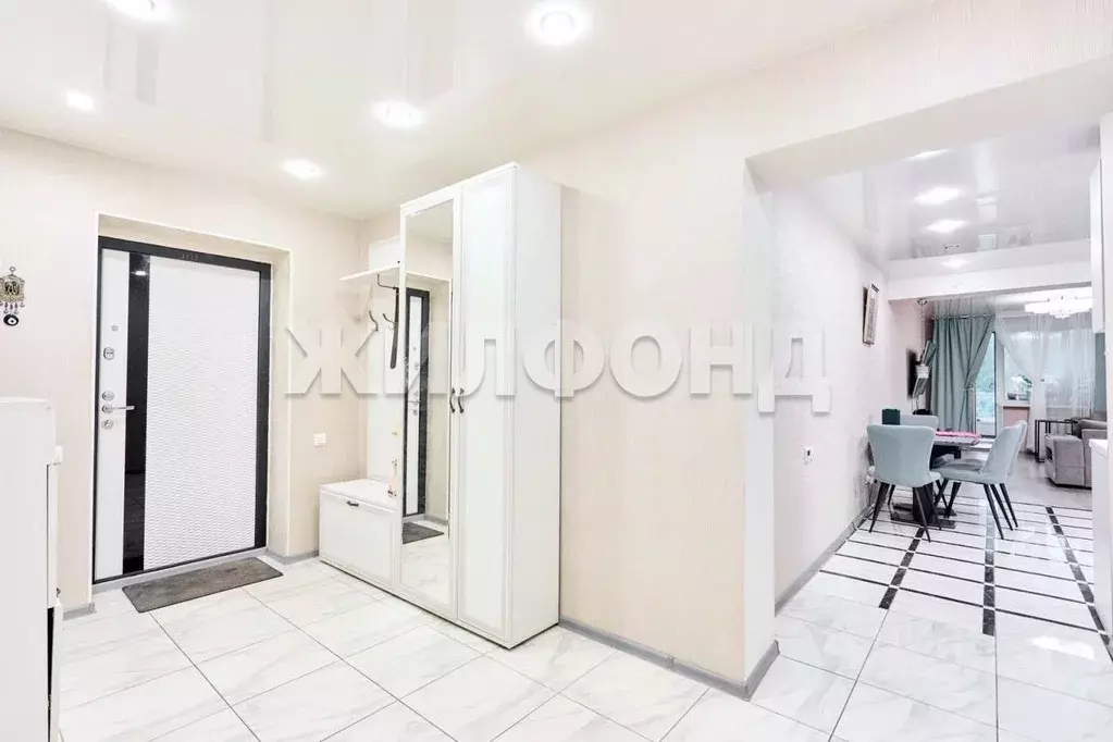 3-к кв. Томская область, Томск Большая Подгорная ул., 57 (81.6 м) - Фото 0