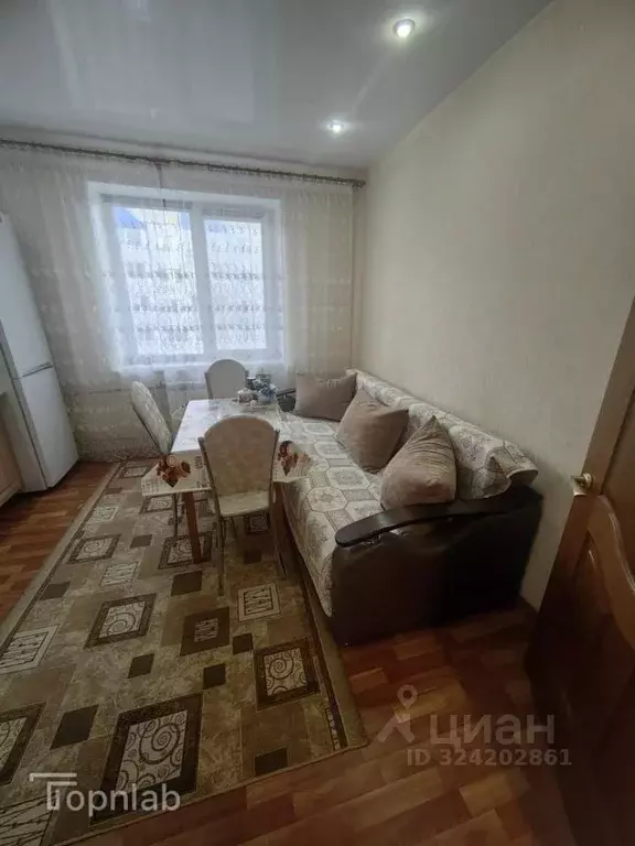 1-к кв. Саратовская область, Саратов ул. Имени Н.В. Исаева, 5 (45.0 м) - Фото 2