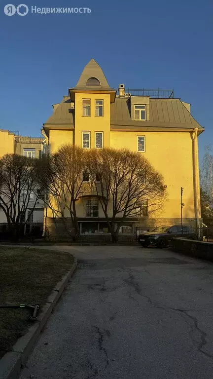 3-комнатная квартира: Санкт-Петербург, Парашютная улица, 15 (90.7 м) - Фото 1