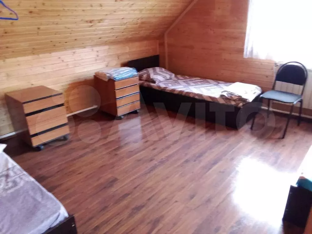 Комната 15 м, 1/2 эт. - Фото 1