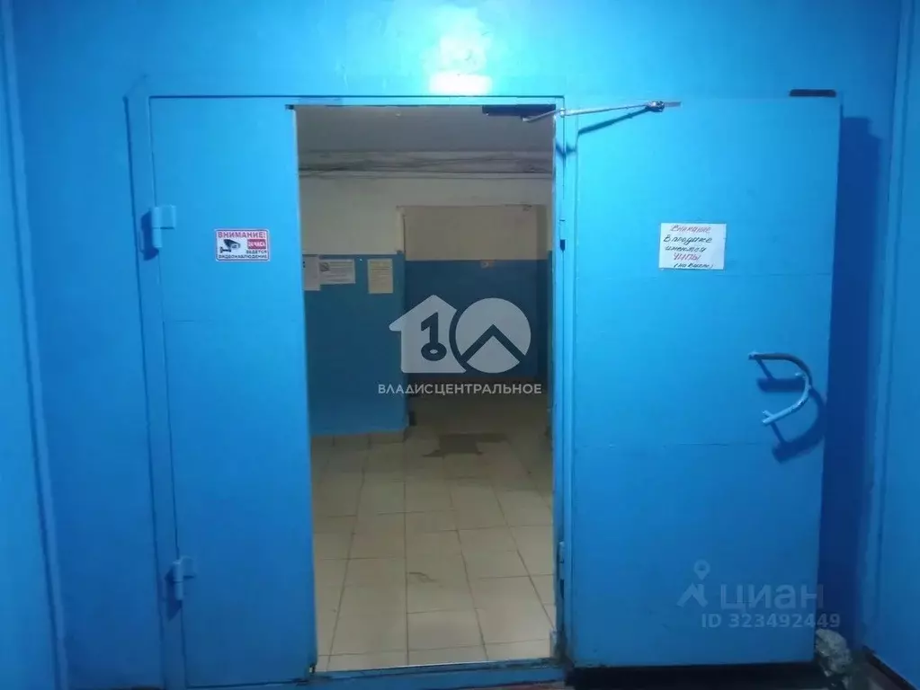 1-к кв. Кемеровская область, Кемерово просп. Ленина, 142А (16.0 м) - Фото 1