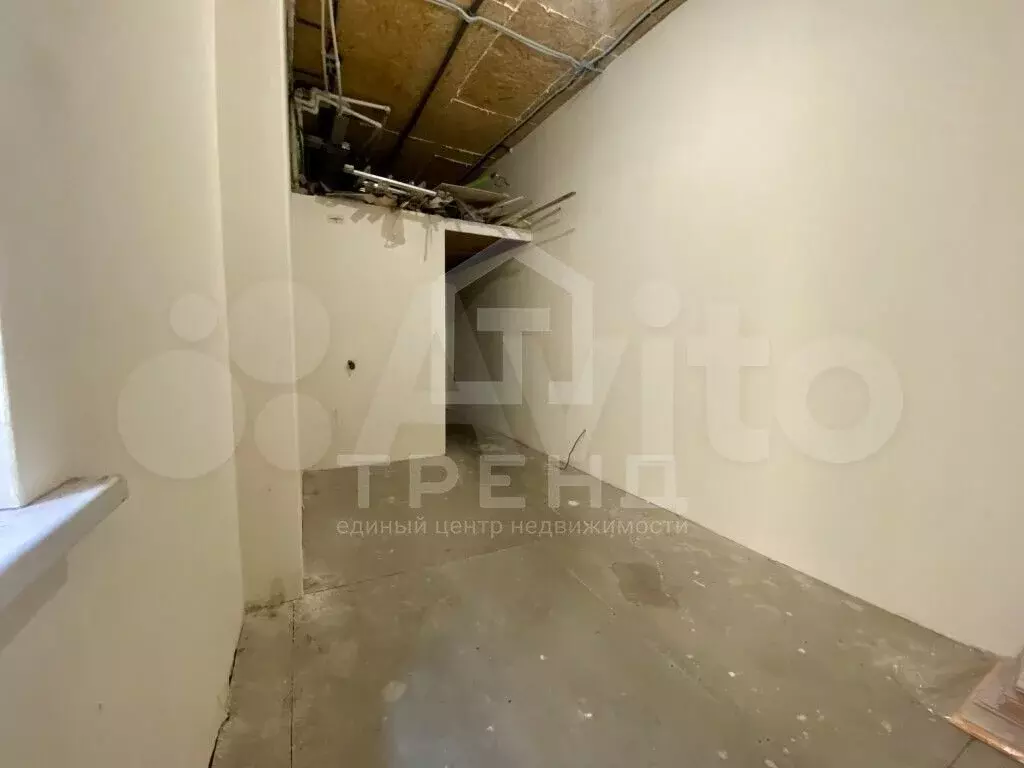 Комната 14 м в 8-к., 2/6 эт. - Фото 1