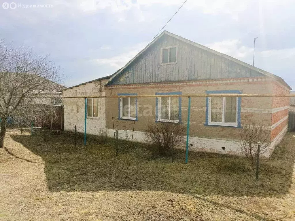 Дом в Новооскольский городской округ, село Шараповка (113.9 м) - Фото 0