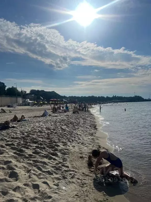 1-к кв. Калининградская область, Пионерский Армейская ул., 8 (40.0 м) - Фото 1
