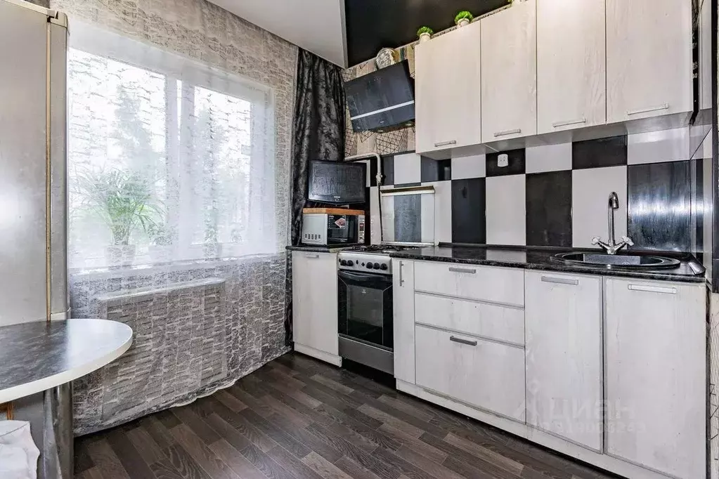 1-к кв. Свердловская область, Екатеринбург просп. Седова, 44А (30.4 м) - Фото 0