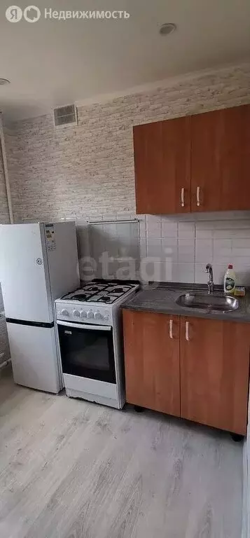 3-комнатная квартира: Богородицк, Защитная улица, 6 (48 м) - Фото 1