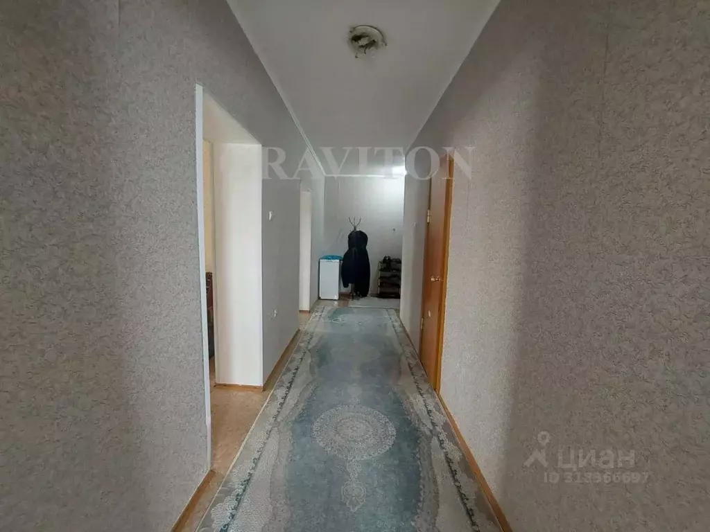 2-к кв. Алтай, Горно-Алтайск ул. Петра Сухова, 12 (78.0 м) - Фото 0