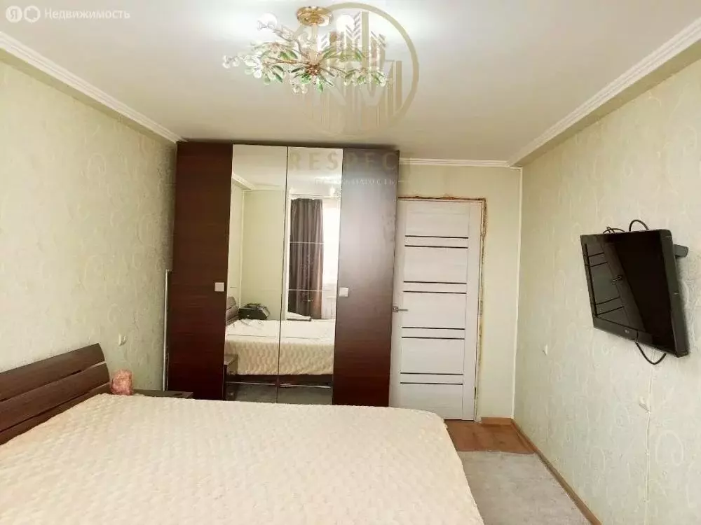 2-комнатная квартира: Пятигорск, проспект 40 лет Октября, 21 (55 м) - Фото 1