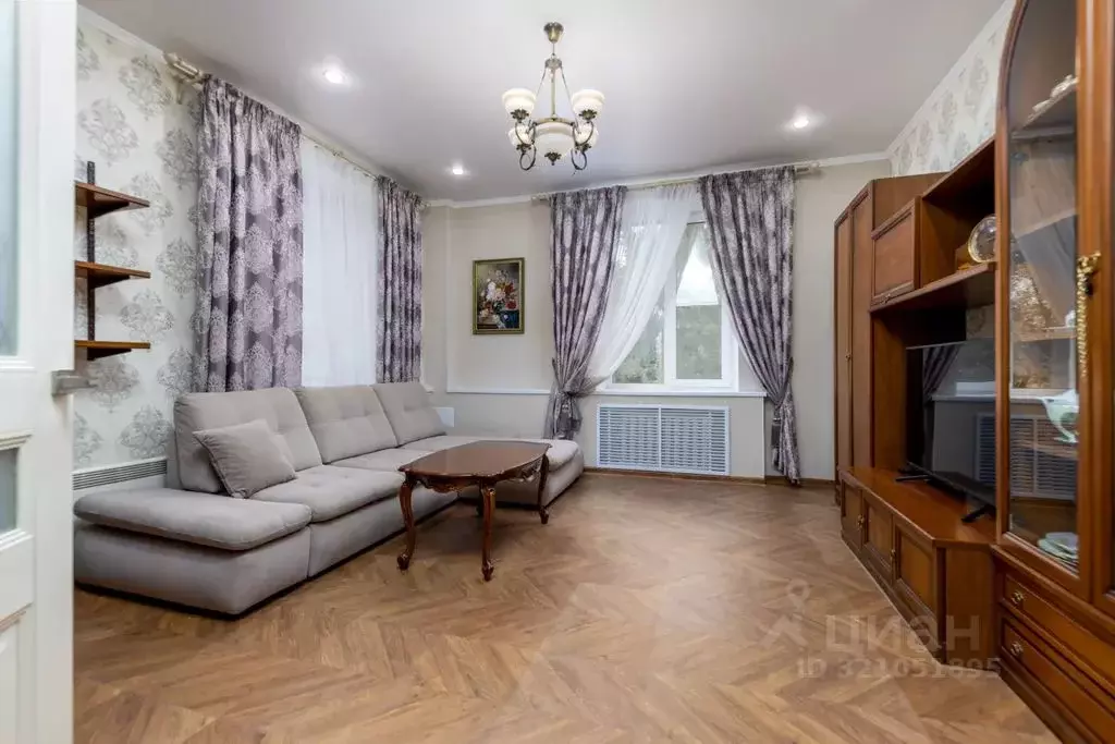 2-к кв. Вологодская область, Череповец Вологодская ул., 11 (63.0 м) - Фото 1