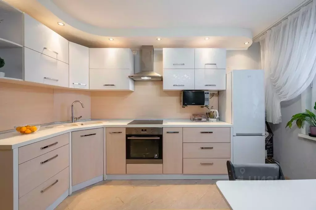 2-к кв. Кировская область, Киров ул. Героя Николая Рожнева, 6 (54.0 м) - Фото 1