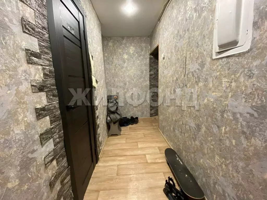 1-к кв. Хакасия, Абакан Советская ул., 32 (32.0 м) - Фото 1