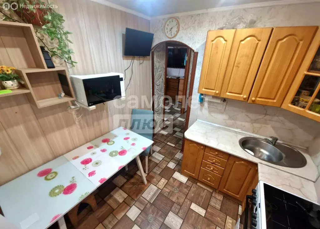 2-комнатная квартира: Петропавловск-Камчатский, Амурская улица, 3 (41 ... - Фото 2