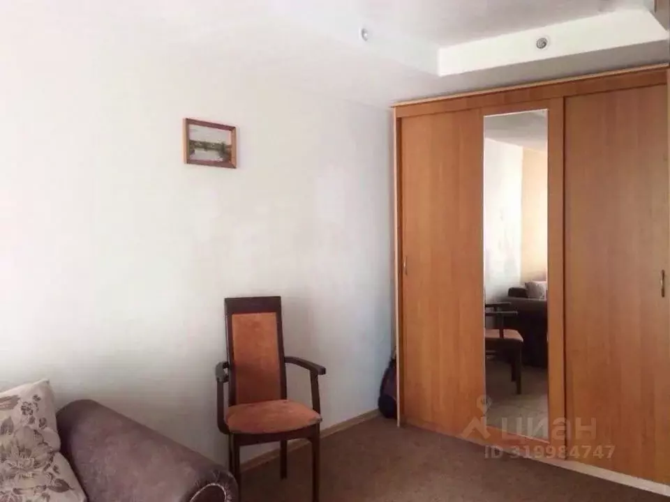 1-к кв. Омская область, Крутинка рп ул. Красная заря, 14 (36.0 м) - Фото 1