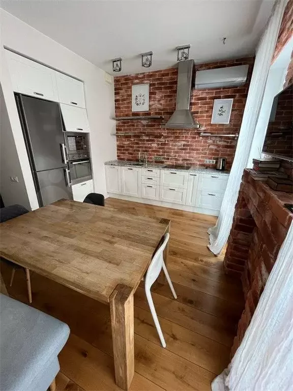 2-к. квартира, 76 м, 3/6 эт. - Фото 0