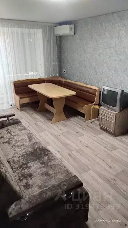 3-к кв. Ростовская область, Сальск ул. Ленина, 10 (67.0 м) - Фото 0