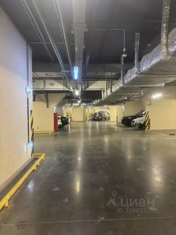 Гараж в Москва Староалексеевская ул., 5А (15 м) - Фото 1