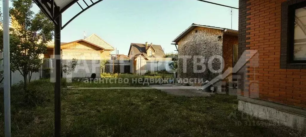 Дом в Краснодарский край, Северский район, Ильское городское ... - Фото 1