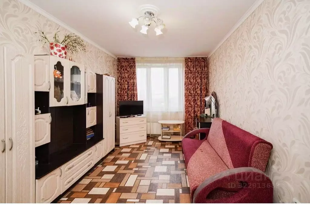 1-к кв. Омская область, Омск бул. Архитекторов, 13 (41.9 м) - Фото 1