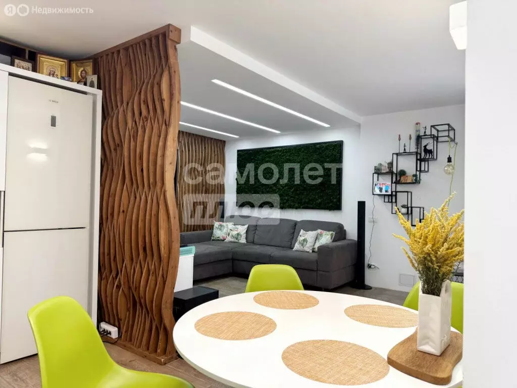 3-комнатная квартира: Киров, Социалистическая улица, 7 (82.9 м) - Фото 1