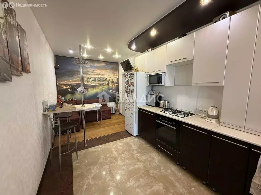 2-комнатная квартира: Лакинск, Майская улица, 5 (60 м) - Фото 1