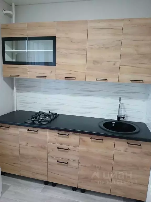 1-к кв. Саратовская область, Энгельс просп. Химиков, 3/28 (31.0 м) - Фото 1