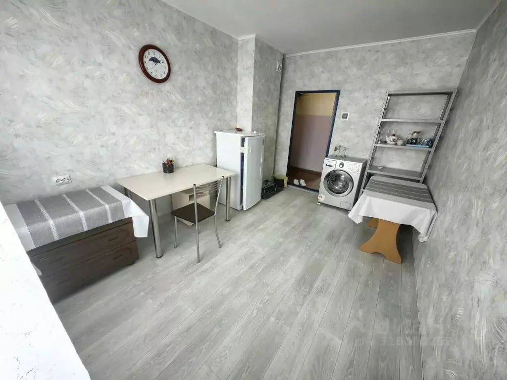 1-к кв. Красноярский край, Красноярск ул. Автомобилистов, 70а (12.0 м) - Фото 0