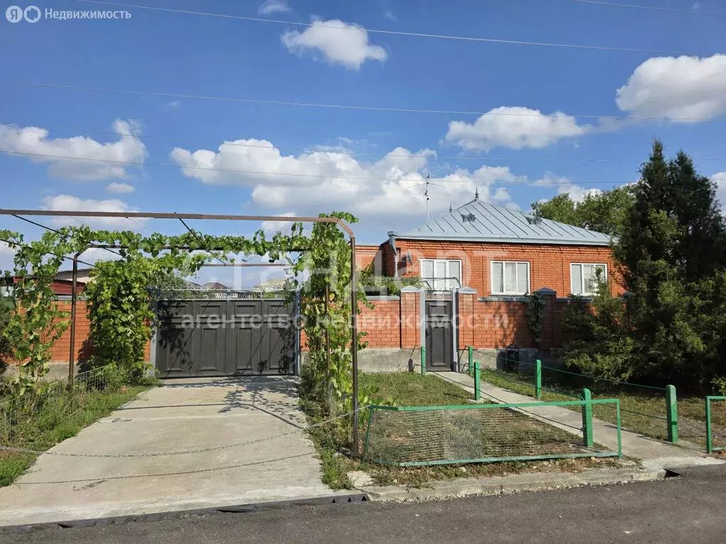 Дом в Урожайный, улица Ленина (161.1 м) - Фото 1