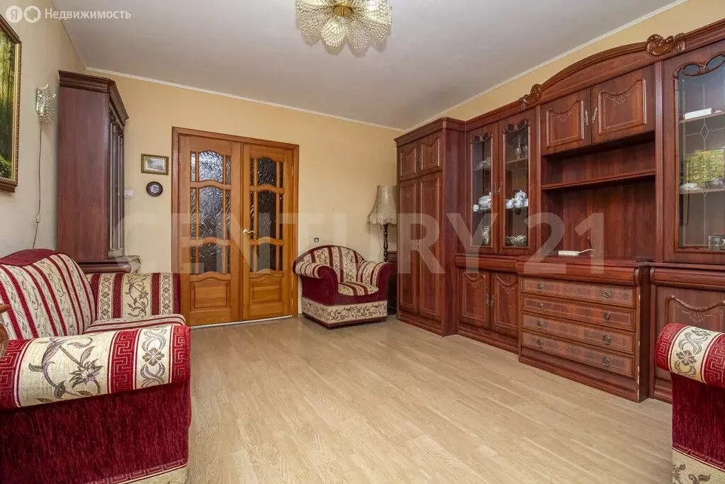 3-комнатная квартира: Ульяновск, улица Крымова, 63/2 (61.2 м) - Фото 1
