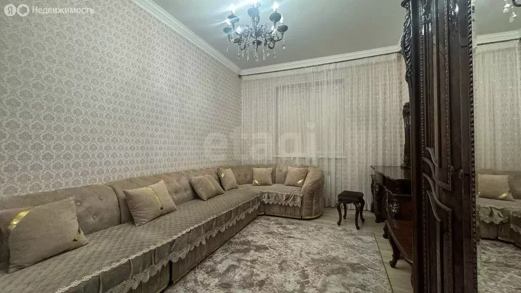 2-комнатная квартира: Нальчик, район Горная, Солнечная улица, 10к9 ... - Фото 2