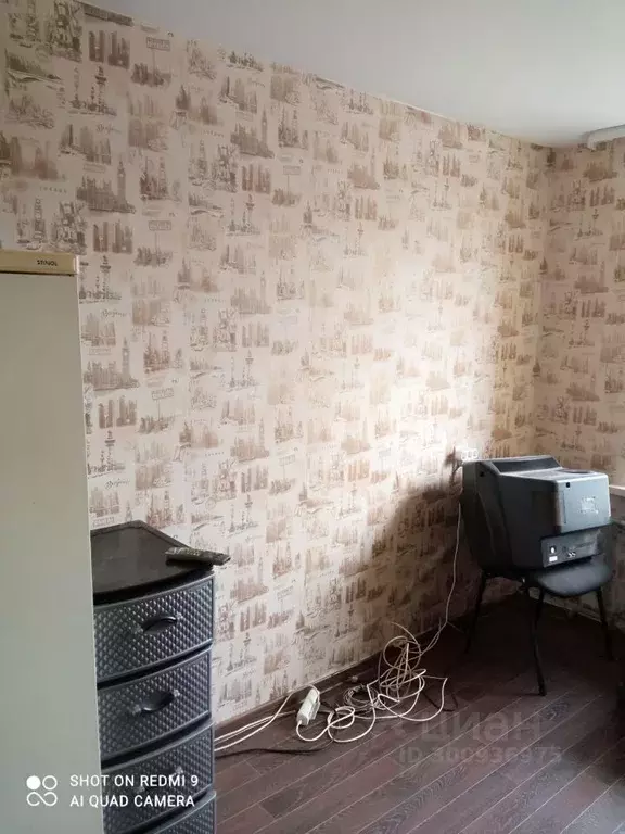 Комната Тюменская область, Тюмень Юганский проезд, 9 - Фото 2