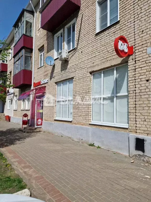 Продам торговое помещение, 79.8 м - Фото 1