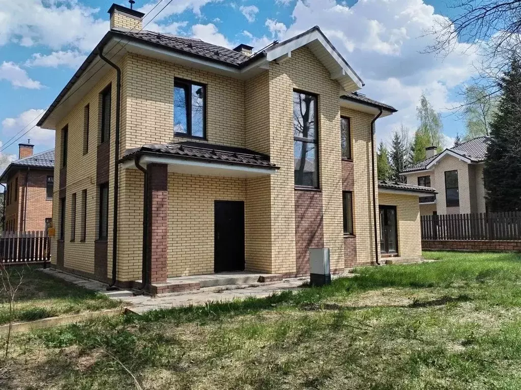 Дом в Московская область, Одинцовский городской округ, д. Борки 40 ... - Фото 1