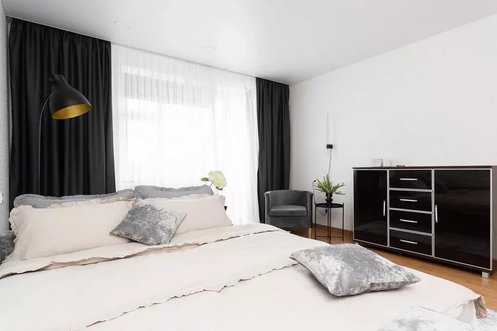 1-к кв. Калининградская область, Калининград Озерная ул., 1 (43.0 м) - Фото 2