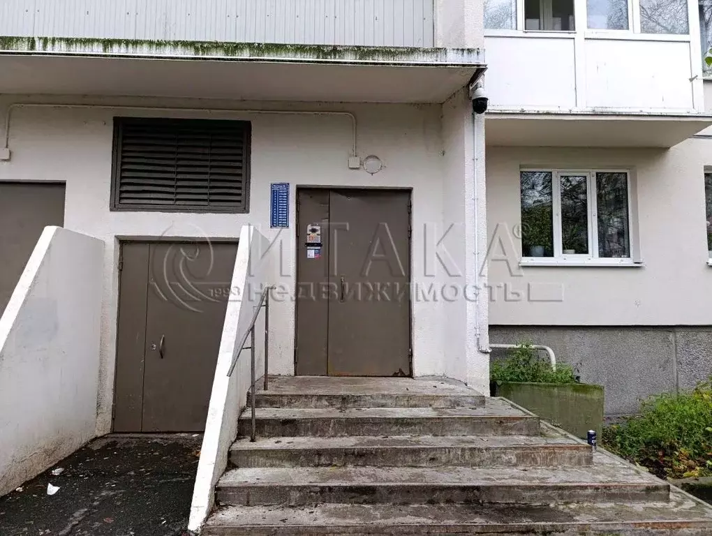 Комната Санкт-Петербург ул. Стасовой, 2 (12.2 м) - Фото 2