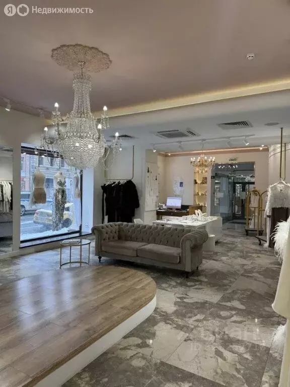 Торговая площадь (133.9 м) - Фото 0