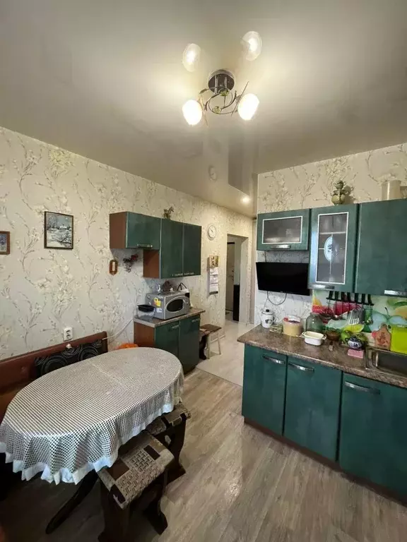 Продается 2-комнатная квартира - Фото 1